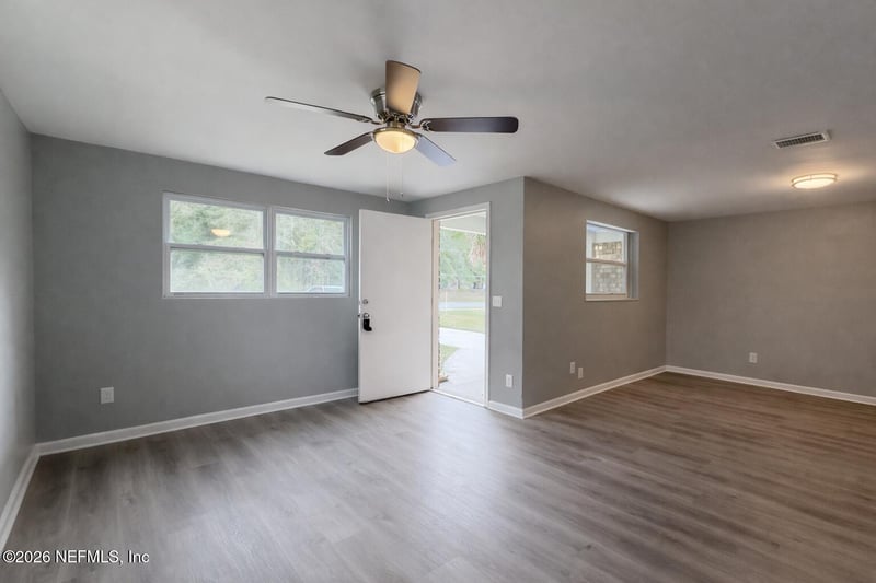 814 Greeland Ave, Jacksonville, FL 32221