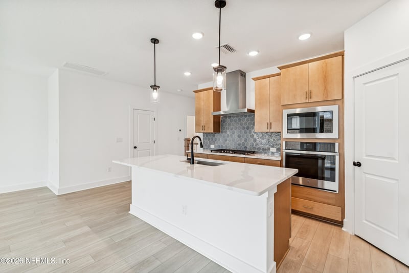 10216 Element Rd, Jacksonville, FL 32256