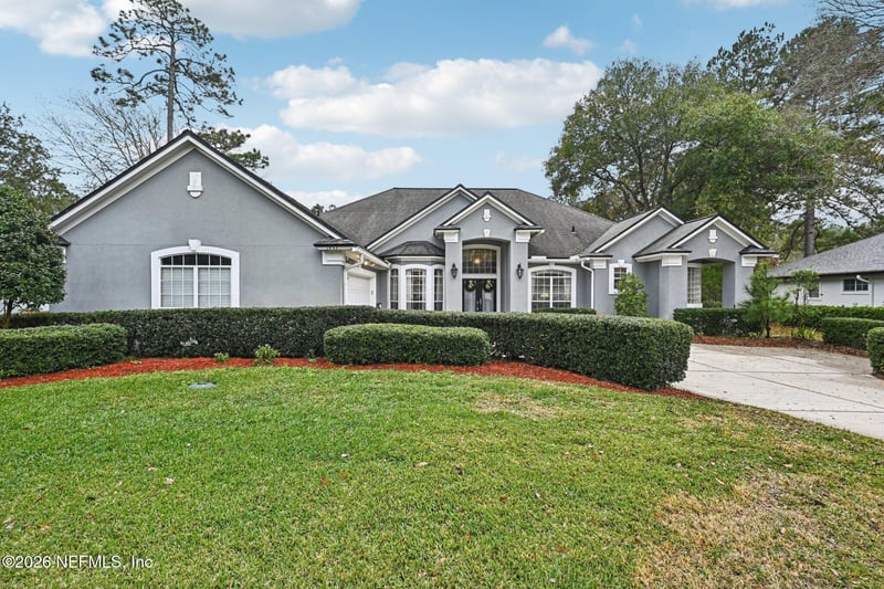 1957 Woodlake Dr, Fleming Island, FL 32003