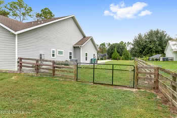 17991 175th Ave, Alachua, FL 32615