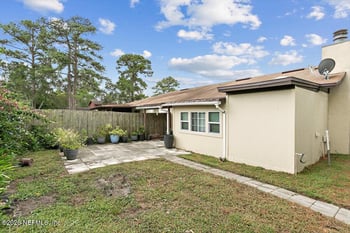 2779 Hidden Village Dr, Jacksonville, FL 32216