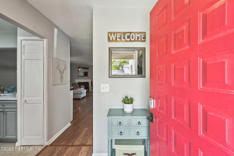 8300 Plaza Gate Ln #1242, Jacksonville, FL 32217