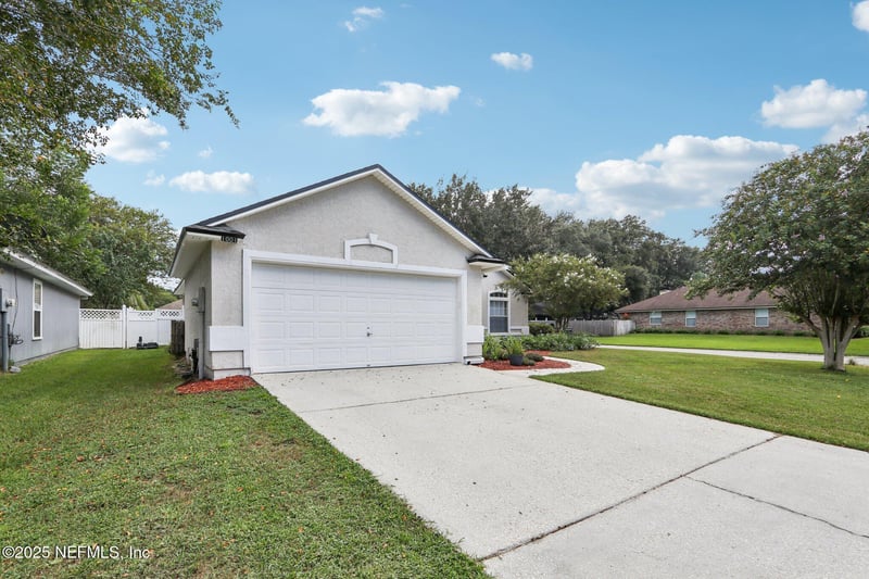 1001 Andrea Way, St Johns, FL 32259