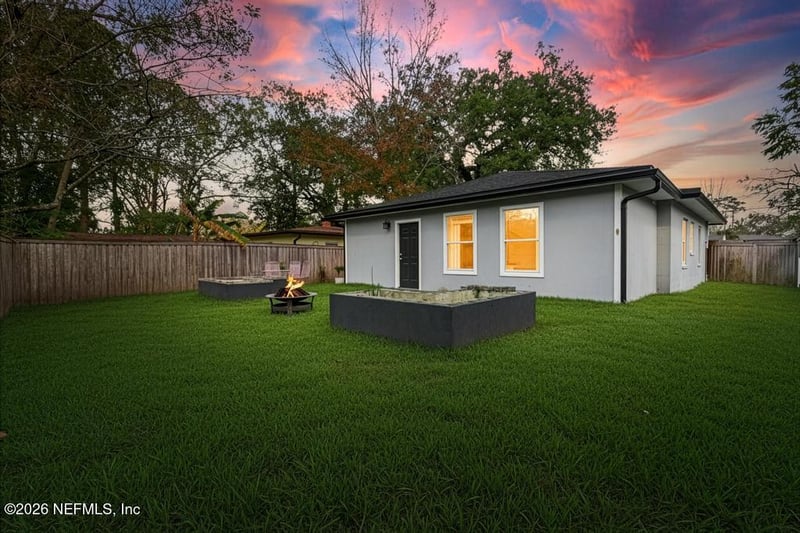 630 Comet St, Jacksonville, FL 32205