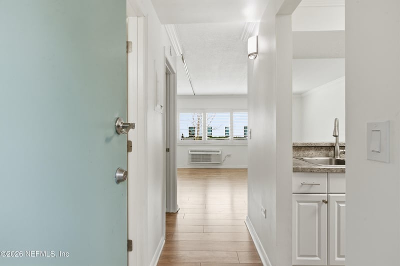 222 14th Ave #109, Jacksonville Beach, FL 32250