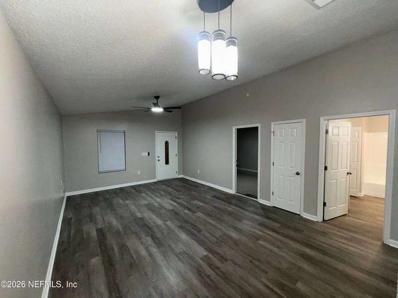 8484 India Ave, Jacksonville, FL 32211