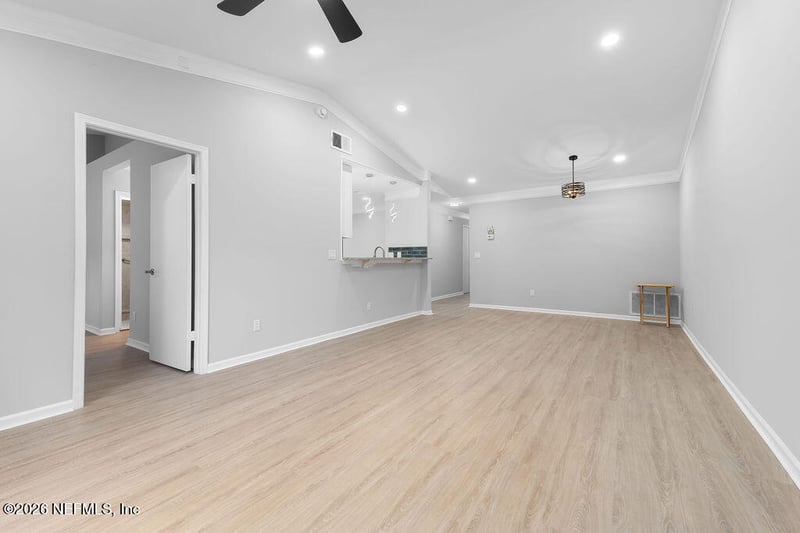 2455 Spring Vale Rd, Jacksonville, FL 32246