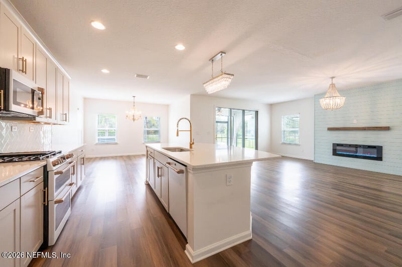 64 St Barts Ave, St Augustine, FL 32080