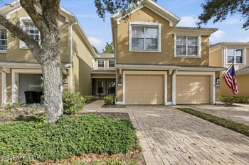 8659 Little Swift Cir #27E, Jacksonville, FL 32256