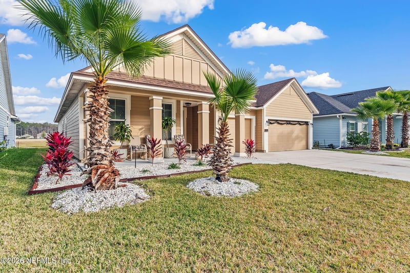 1043 Laurel Valley Dr, Orange Park, FL 32065