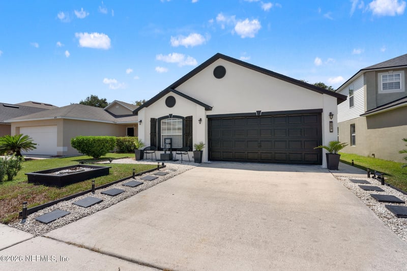 6672 Gentle Oaks Dr, Jacksonville, FL 32244
