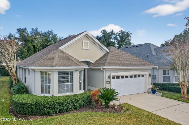 208 Island Green Dr, St Augustine, FL 32092