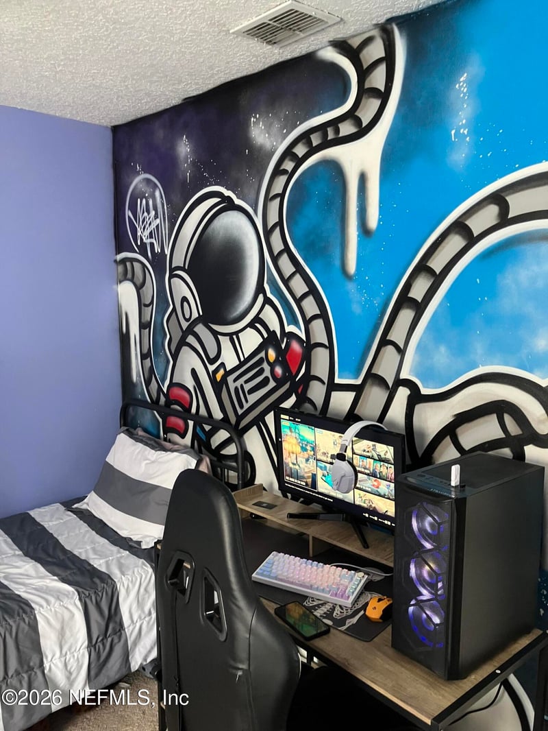 3103 Fox Squirrel Dr, Orange Park, FL 32073