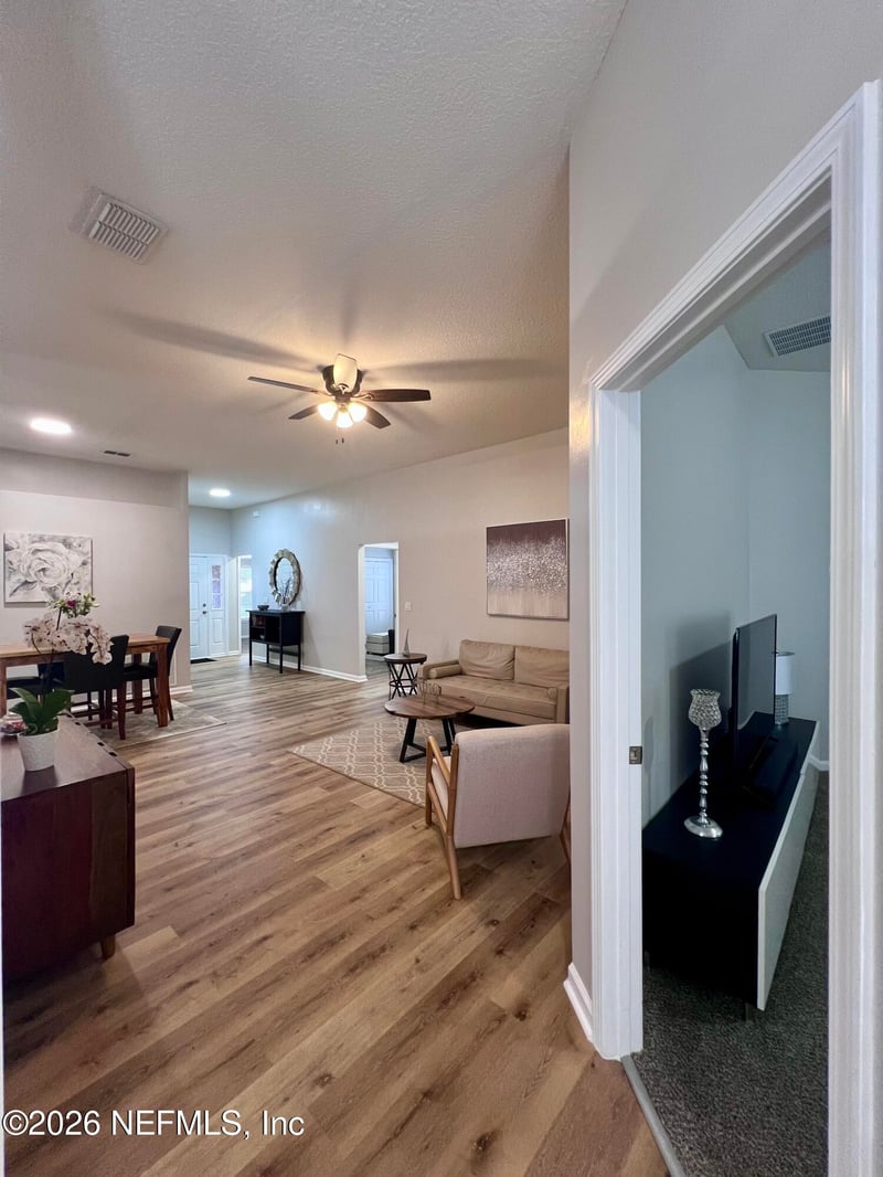 15493 Turkoman Cir, Jacksonville, FL 32218