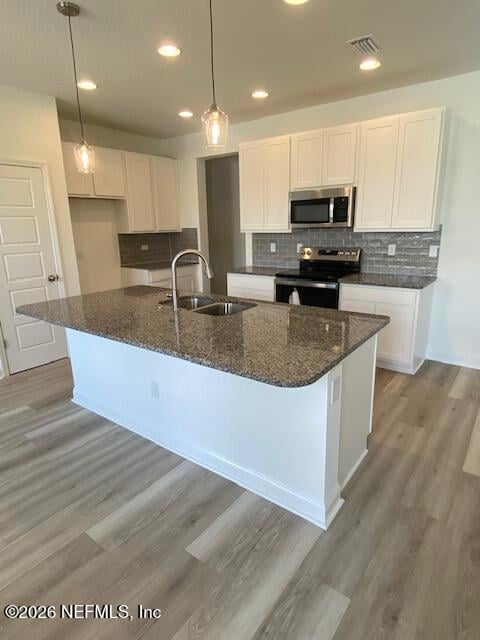 2913 Fleur Ln, Jacksonville, FL 32205