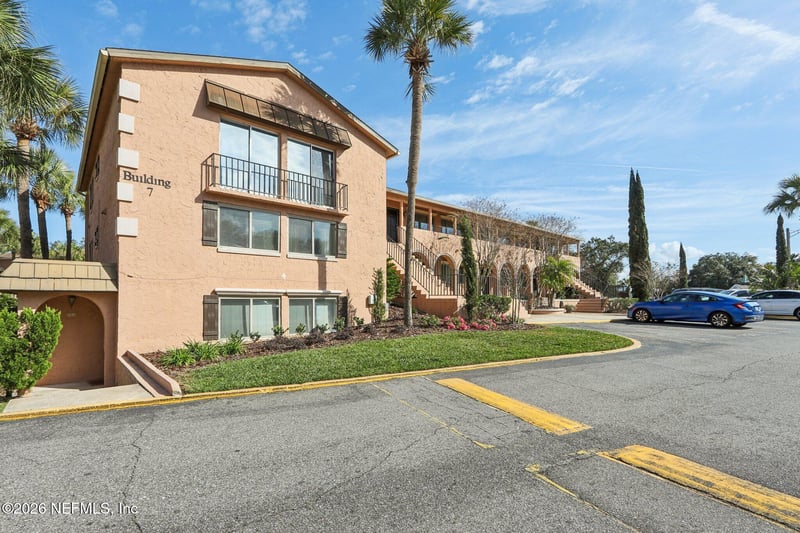 5375 Ortega Farms Blvd #708, Jacksonville, FL 32210