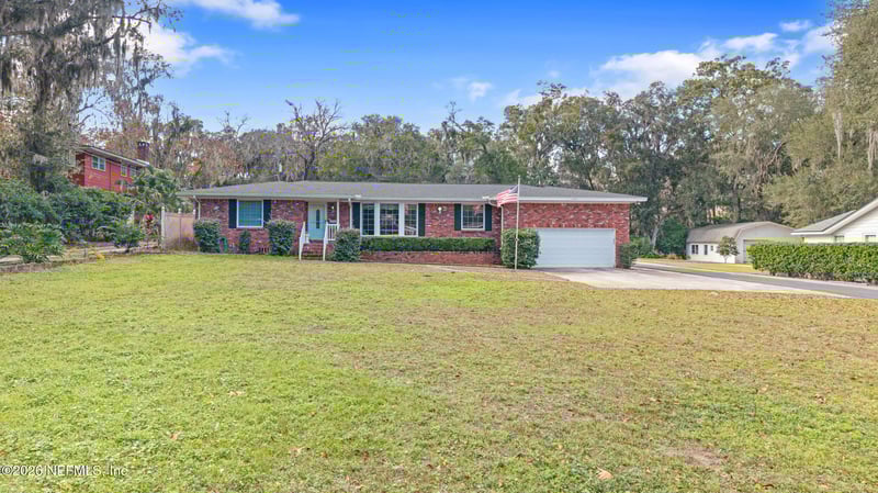 1610 Holly Oaks Lake Rd, Jacksonville, FL 32225