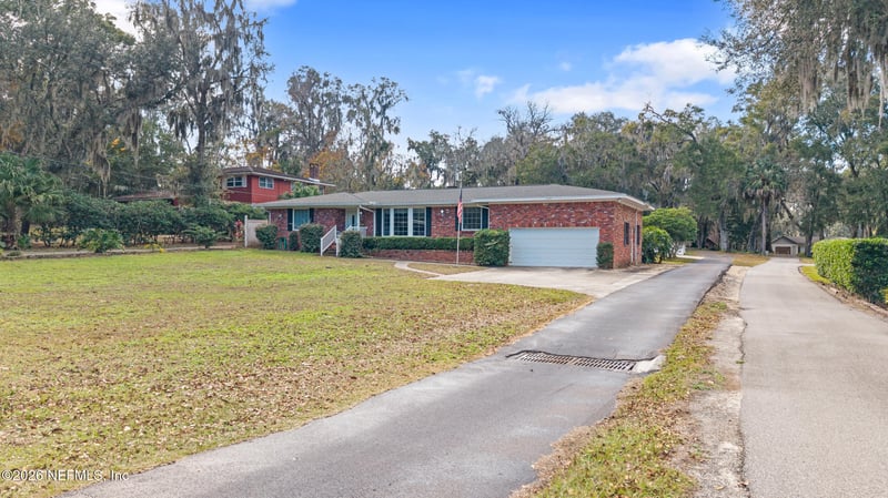 1610 Holly Oaks Lake Rd, Jacksonville, FL 32225