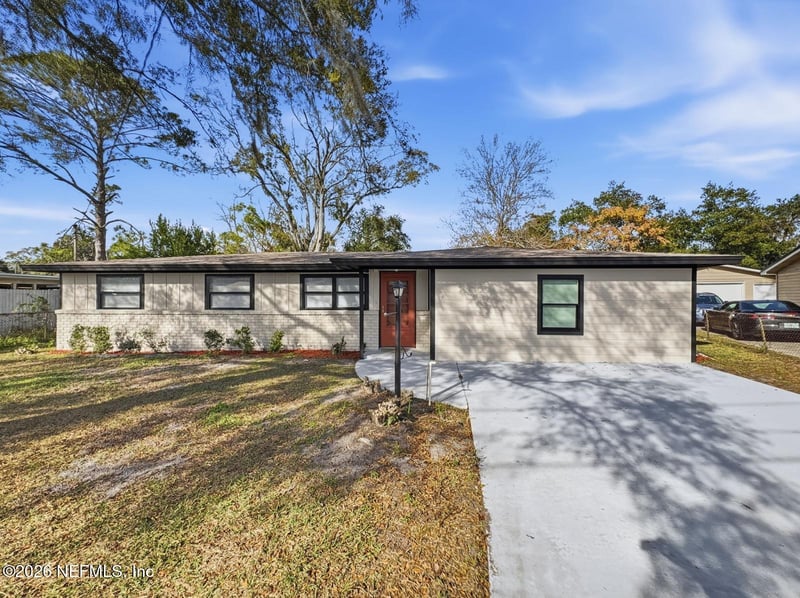 7843 Lancia St, Jacksonville, FL 32244