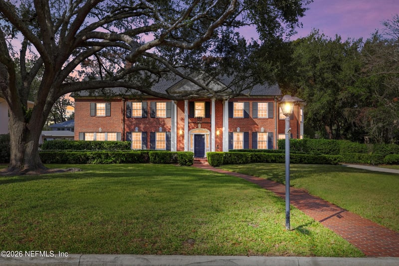 959 Maple Ln, Jacksonville, FL 32207