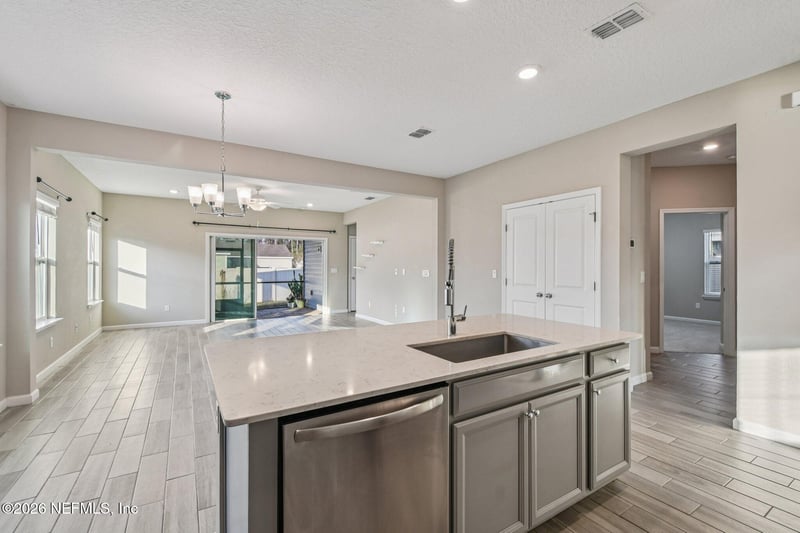 10206 Lebron Ct, Jacksonville, FL 32218