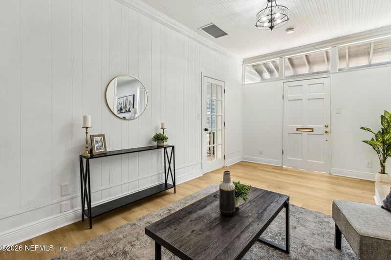 4639 Tanbark Rd, Jacksonville, FL 32210