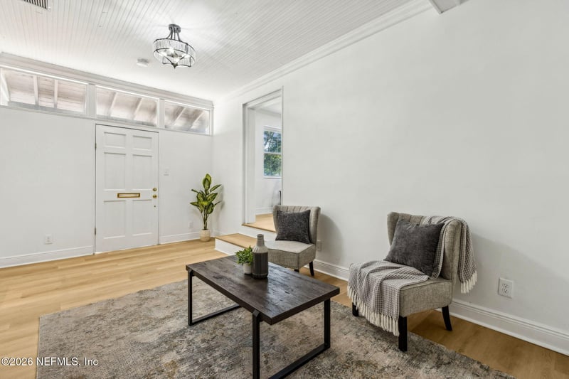 4639 Tanbark Rd, Jacksonville, FL 32210