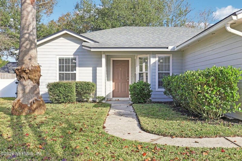 2372 Tigress Ln, Middleburg, FL 32068