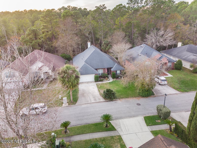 8904 Canopy Oaks Dr, Jacksonville, FL 32256