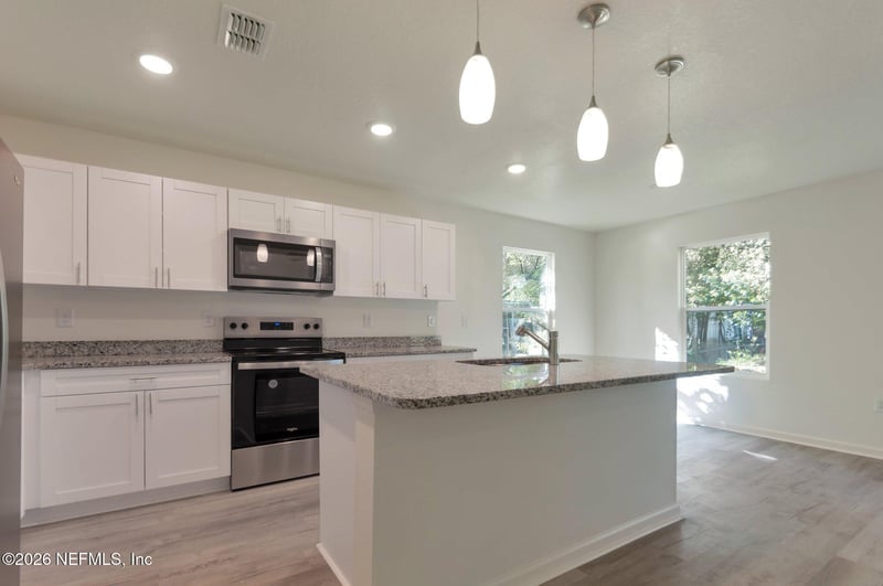 9162 4th Ave, Jacksonville, FL 32208