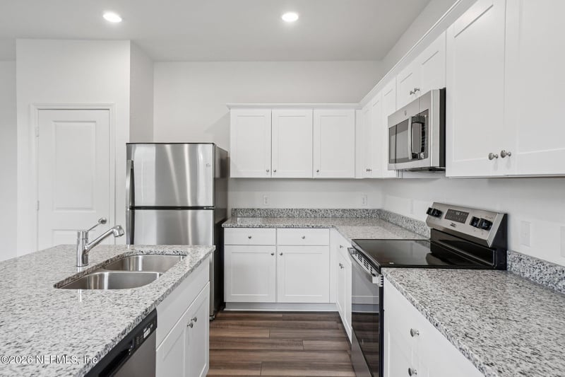 8 Oriole Rd, Palm Coast, FL 32164