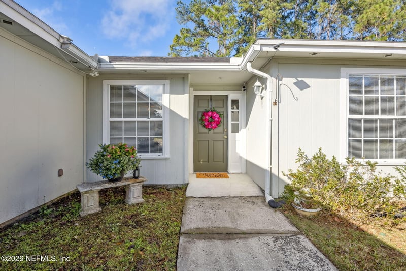 8370 Fire Fly Ln, Jacksonville, FL 32244