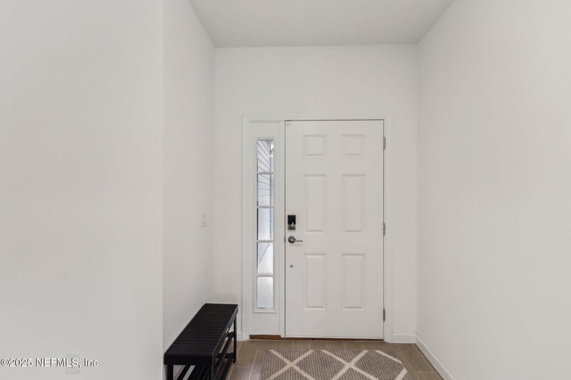 9674 Gaynor Cir, Jacksonville, FL 32219