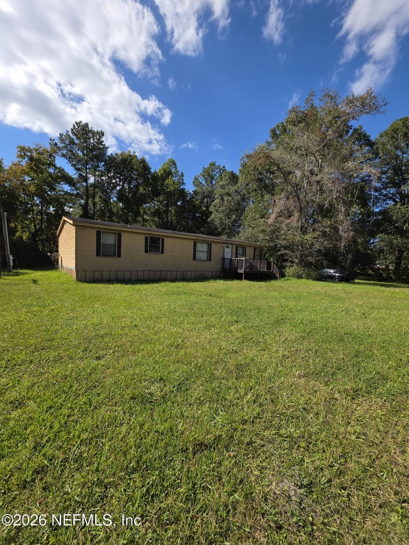 54089 Huckleberry Ln, Callahan, FL 32011
