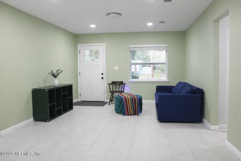 3859 Abby Ln, Jacksonville, FL 32207