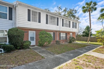 222 Kettering Ct, Orange Park, FL 32073