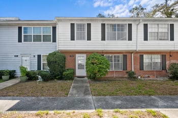 222 Kettering Ct, Orange Park, FL 32073