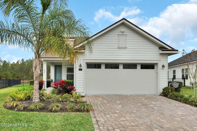 295 Creekmore Dr, St Augustine, FL 32092