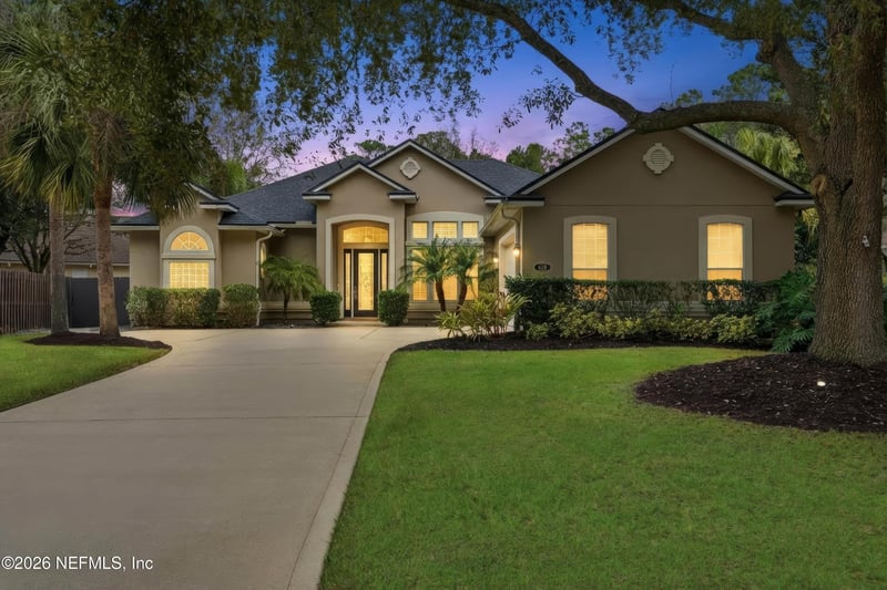 628 Pelham Rd, St Johns, FL 32092