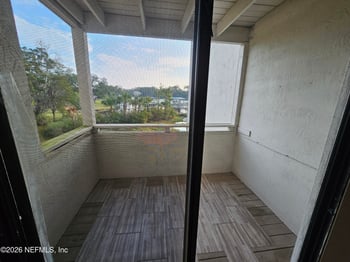 1307 River Hills Cir #16, Jacksonville, FL 32211