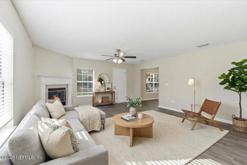 7652 Vandalay Dr, Jacksonville, FL 32244