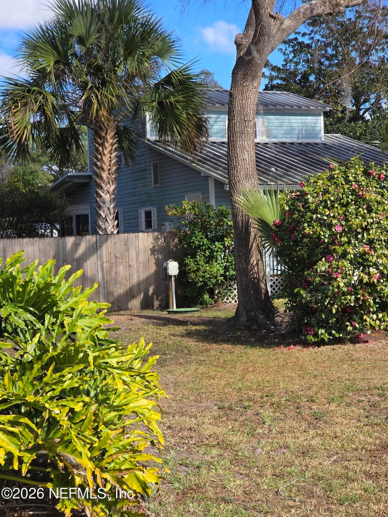 108 Creekside Rd, Satsuma, FL 32189