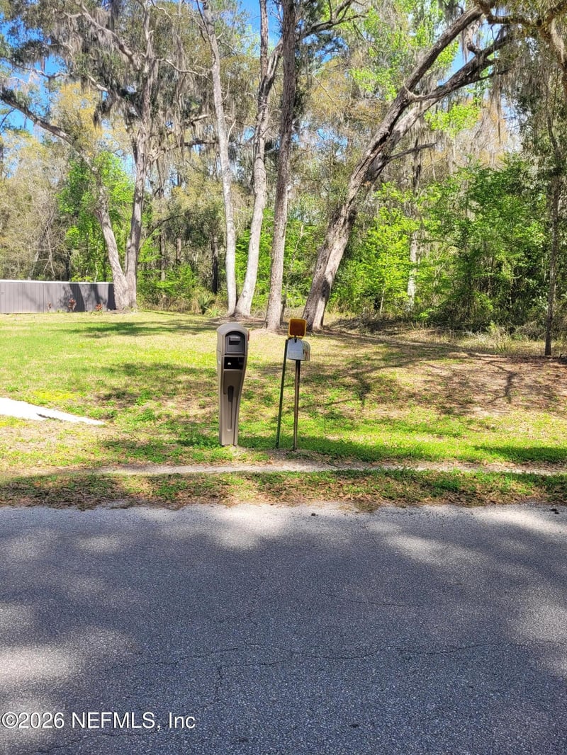 21920 111th Ave, Hawthorne, FL 32640