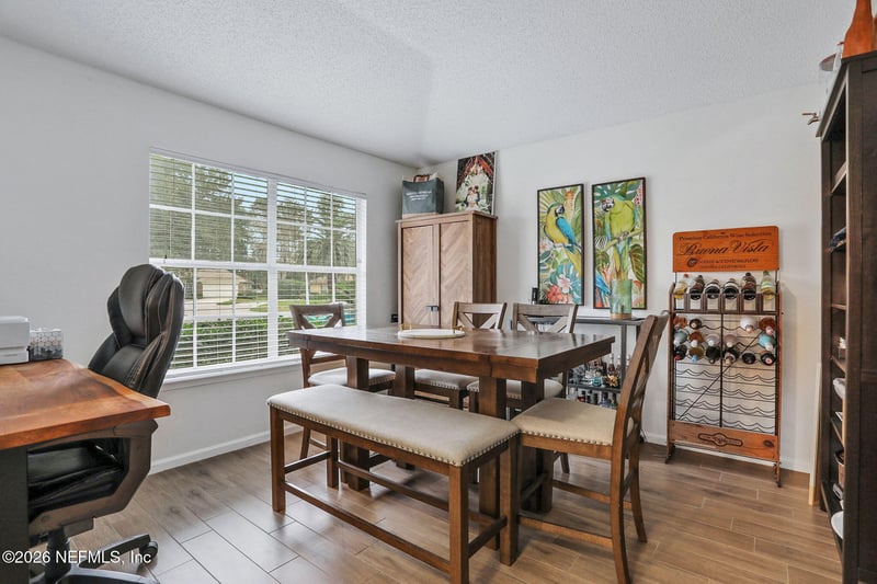 792 Pleasure Bay Dr, Jacksonville, FL 32225