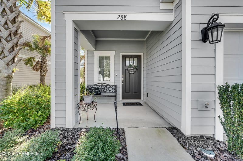 288 Anthony Dr, Jacksonville, FL 32218