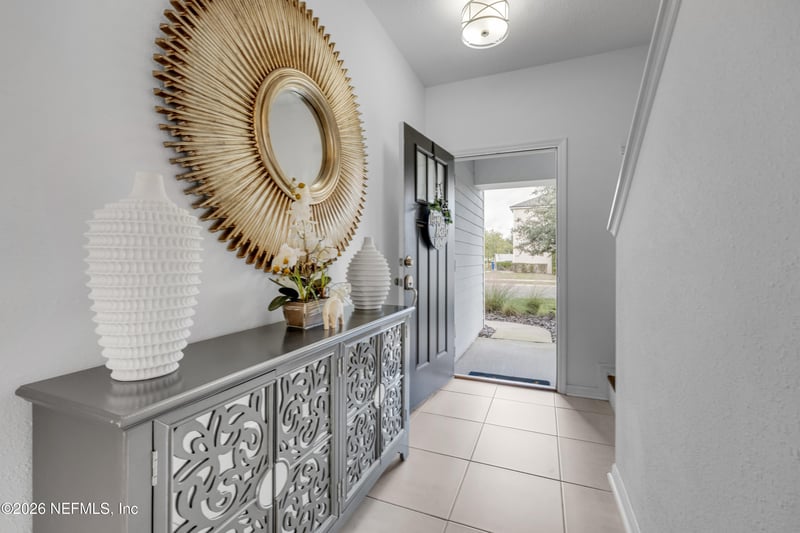 288 Anthony Dr, Jacksonville, FL 32218