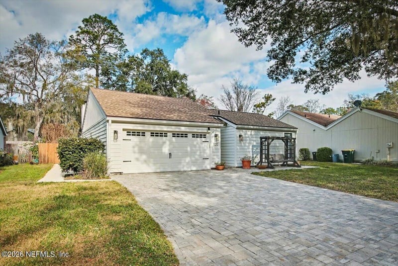 11212 Southbury Pl, Jacksonville, FL 32257