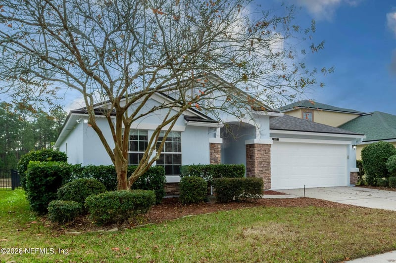 4667 Pine Lake Dr, Middleburg, FL 32068