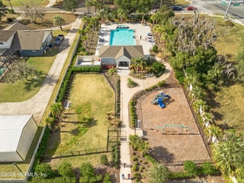 255 Annies Pl, Jacksonville, FL 32218