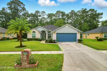 832 Heritage Lakes Dr, Jacksonville, FL 32218